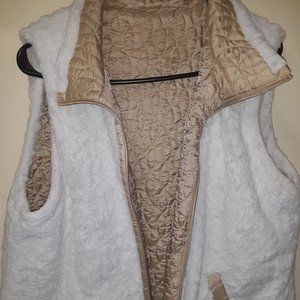 White foux fur vest